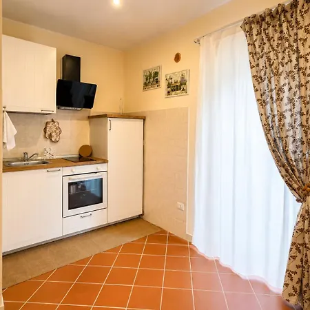 La Casa Nel Borgo Di *